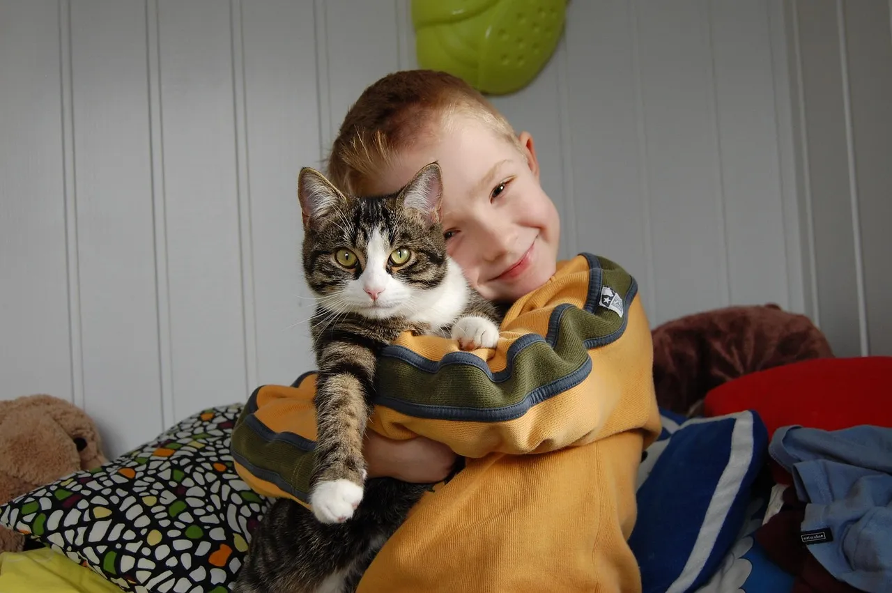 pets-kids-best-friends