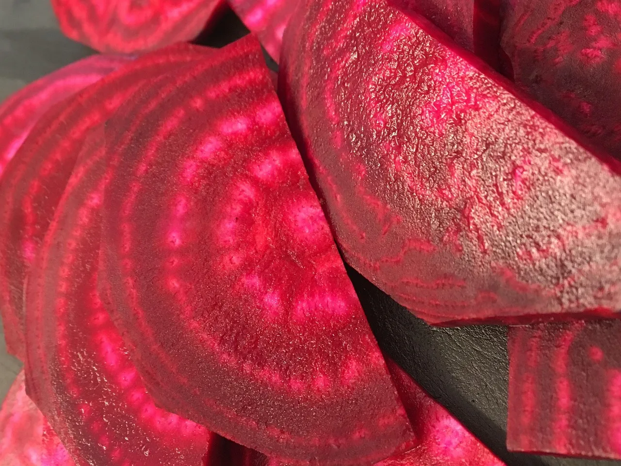 beetrootsoupwithfeta_13774_16x9